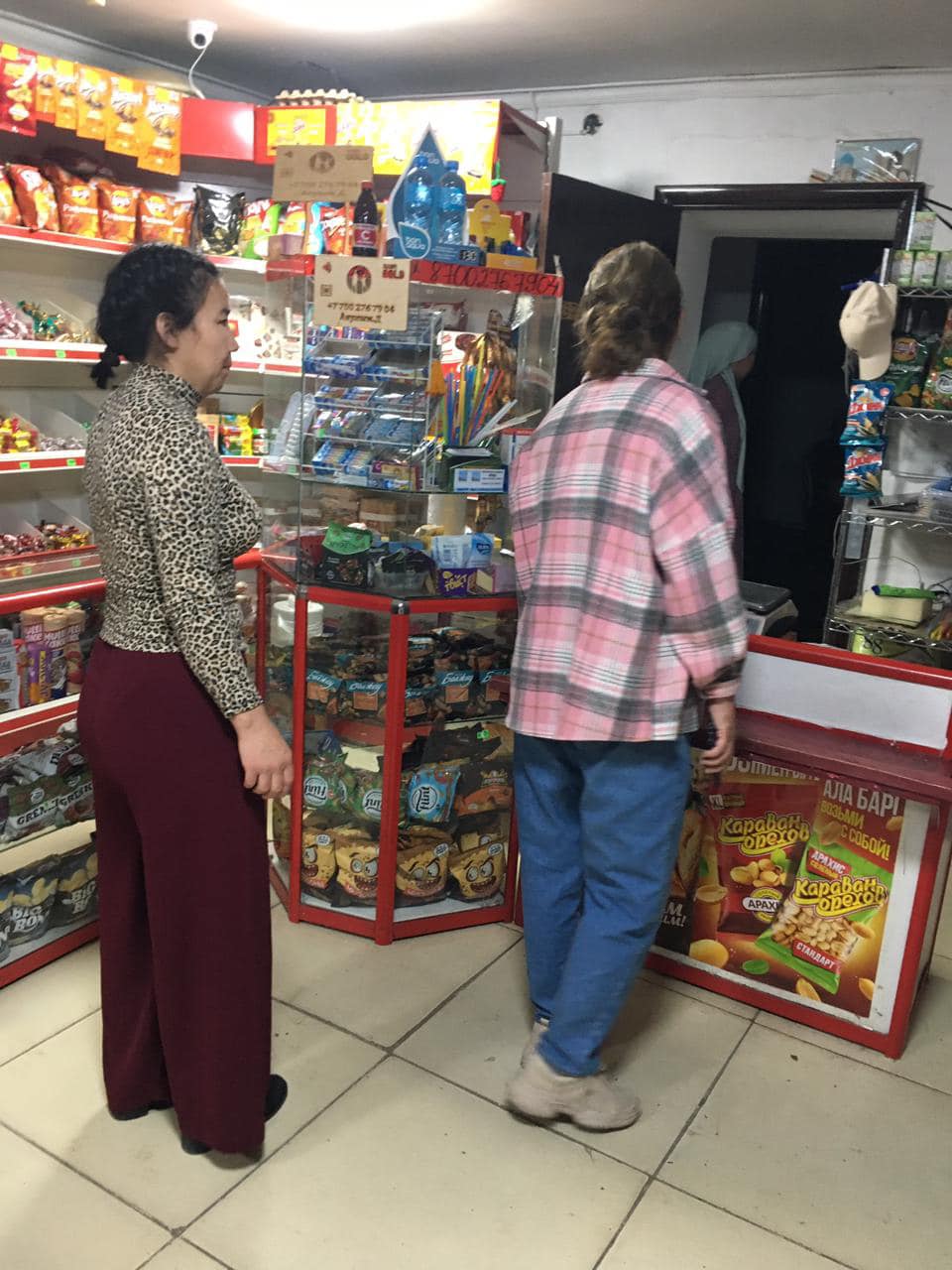 26 орта мектепте 17 маусым күні кесте бойынша балалардың жазғы демалыс кезіндегі  ата-анасыз суға шомылудың, құқықбұзушылықтың алдын алу мақсатында, күндізгі және түнгі рейд жұмыстары жүргізілді.