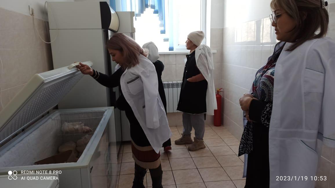 Жоспарға сай комиссия мүшелері асхананы тексеру